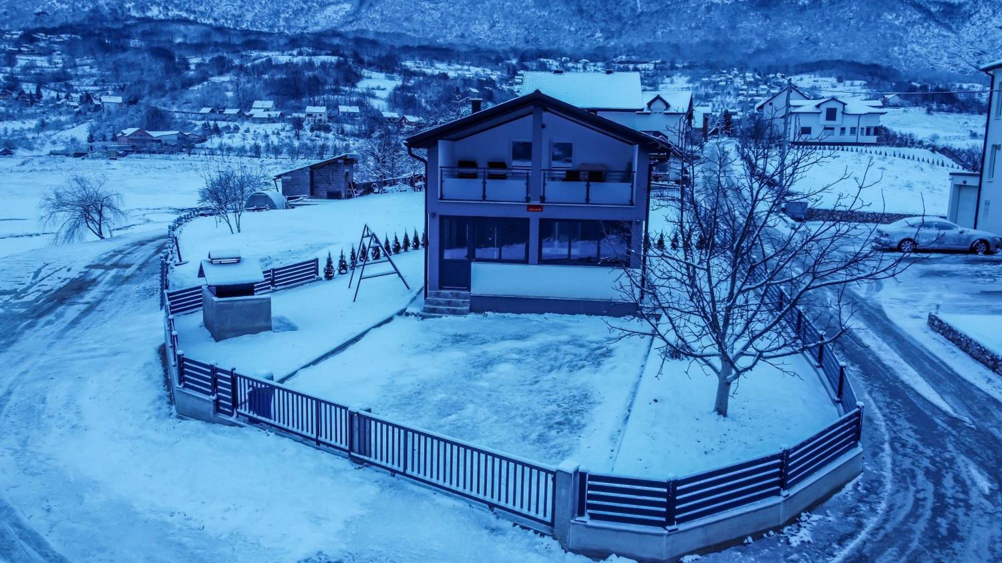 Vikendica Bosnjak Prozor Eksteriør billede